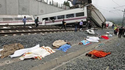 En Images La Plus Grande Catastrophe Ferroviaire En Espagne Depuis