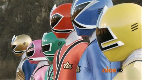 My Shiny Toy Robots: Series REVIEW: Power Rangers Samurai