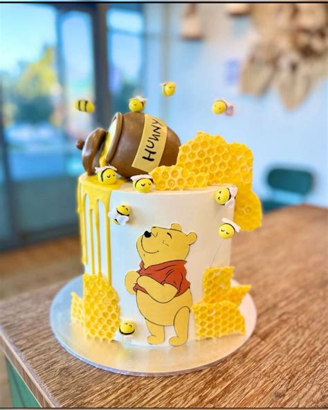 Pin De Lindsey Danielle En Baby Ideas Tarta De Winnie The Pooh