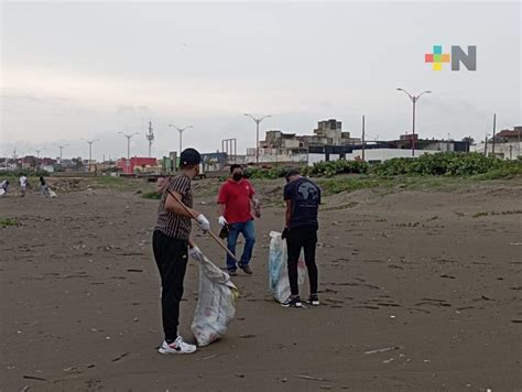 Al Mes Recolectan Hasta Kilos De Basura En Playas De Coatzacoalcos