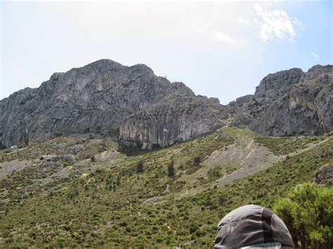 MONTAÑA PARA TODAS LAS EDADES EL FORAT DE BERNIA