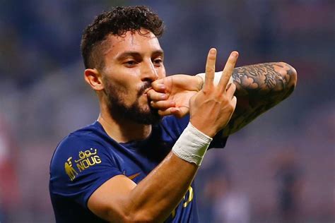 gols de Alex Telles e CR7 Al Nassr bate Al Wehda e segue na caça