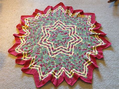 7 Point Star Throw Using Loops And Threads Impeccable Yarns Pattern