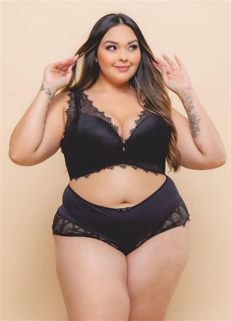 Conjunto Plus Size Cropped Charme Preto Mais Que Lingerie