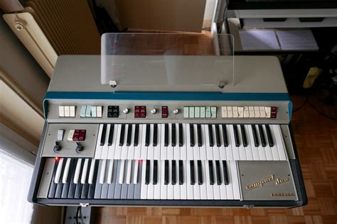 Farfisa Compact Duo Out Of Phase