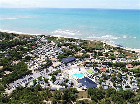 Camping l Anse des Pins in Saint Georges d Oléron besten Angebote