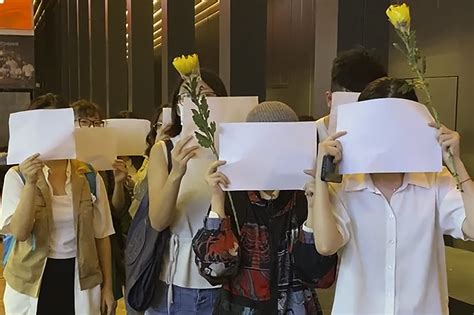 Why People Are Using Blank Sheets Of Paper To Protest Against China's