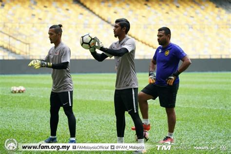 HARIMAU MALAYA FOOTBALL MALAYAN LEAGUE MALAYSIAN FOOTBALL LEAGUE