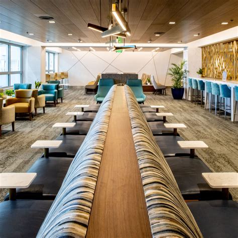 Delta Sky Club levels up in Miami with major lounge expansion - Blue ...