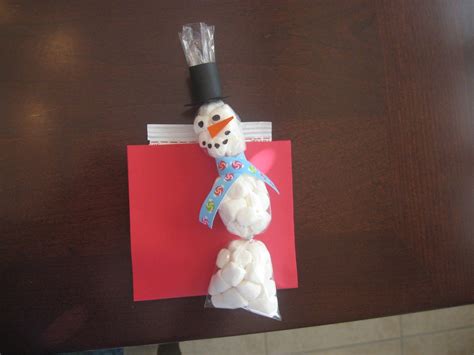 Paisley Walls Marshmallow Snowman Hot Chocolate Gift