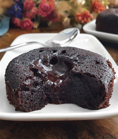 Fondant au Chocolat 4 ingrédients avec Coeur Coulant Vegan MAIL0VES