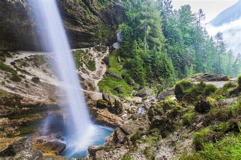 Slovenia Slap Pericnik Waterfall In Vrata Valley Stock Photo