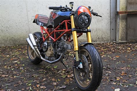 Ducati Monster 900 Custom