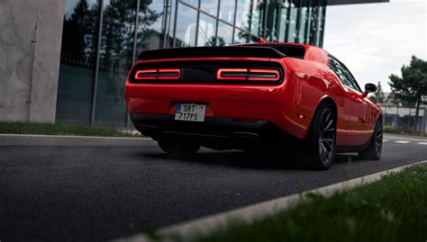 Dodge Challenger SRT HELLCAT on Behance