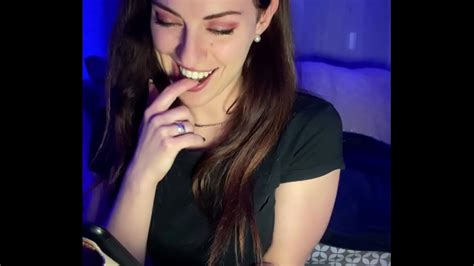 CAROLINA IENA Horny Girlfriend Comes Hard In Real Multiple Orgasms Masturbating With Huge
