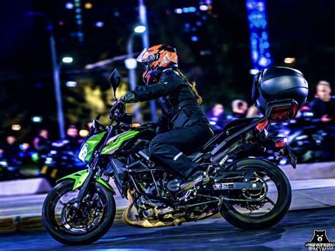 Купить б у Kawasaki Z 400 6 передач в Москве чёрный naked bike 2019 года на Авто ру ID 1125521253