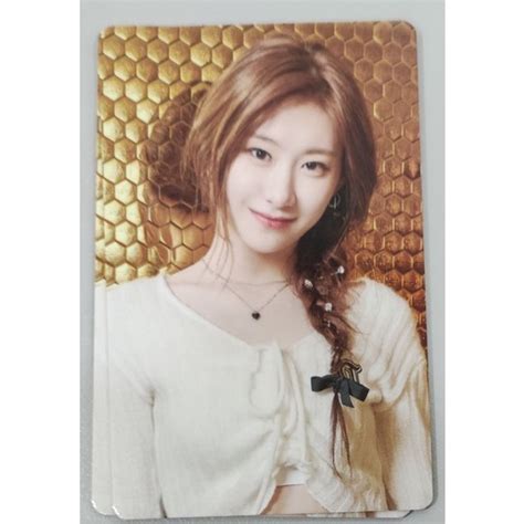 Itzy Chaeryeong Csi Trading Card Shopee Malaysia