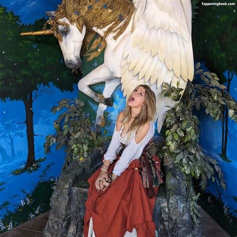 Katerino Artemis Scarlet Nude OnlyFans Leaks Fappening Page FappeningBook