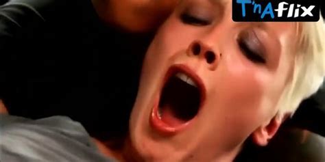 Lili Harlow Lesbian Real Sex Scene In Mommy Is Coming Tnaflix