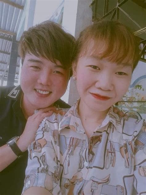 Hot boy kẹo kéo từng được Mr Đàm và Quang Lê tranh giành Trọng Nghĩa tung ảnh cưới