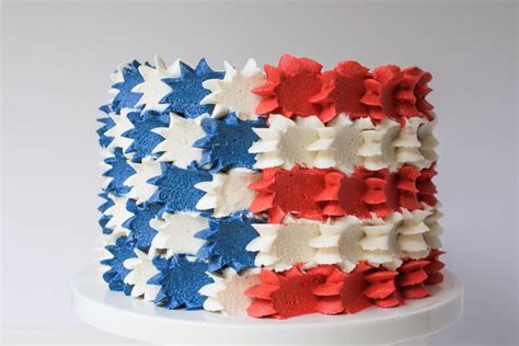 Buttercream Stars And Stripes Flag Cake