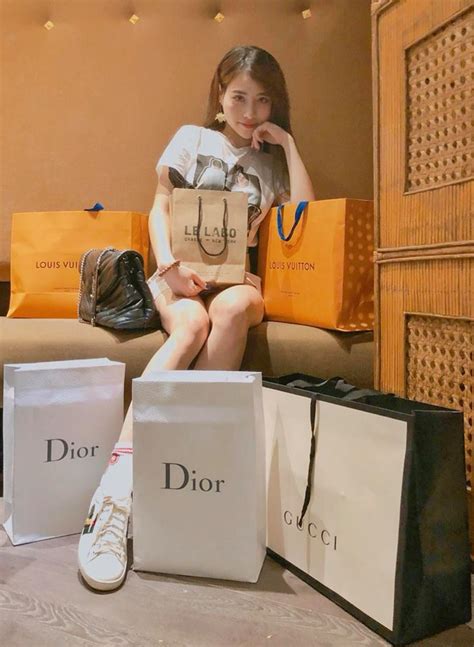 Hot Gymer H Th Nh Khoe Ng Cong N N G B N G Titanic N I M I Th