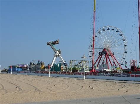 Jolly Roger At The Pier Seen From The Oc Boardwalk Ocean City Ocean