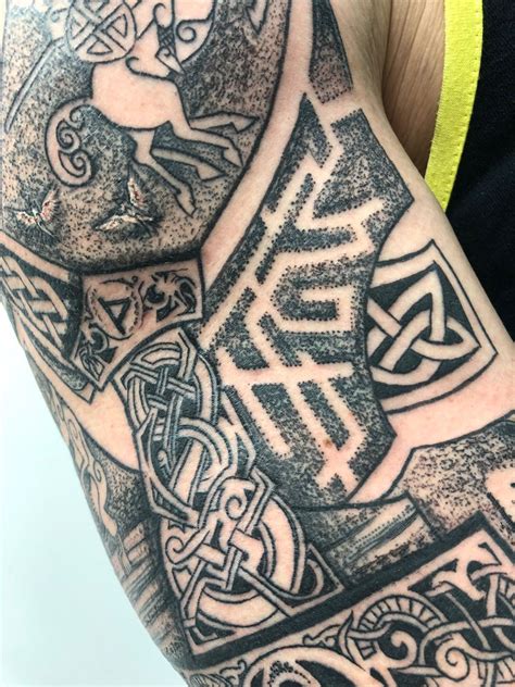 Tatuajes De Vikingos En El Brazo Solahino