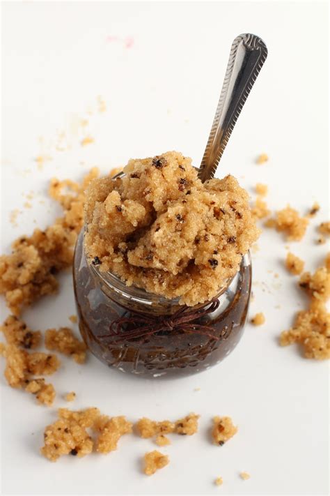 DIY Coffee Sugar Scrub Recipe With Cinnamon And Honey