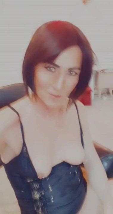 Vicky Toys Her Pussy Shemale Mature Porn Xhamster