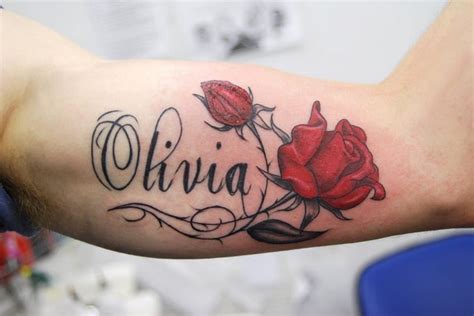 Tatuajes De Nombres En El Brazo