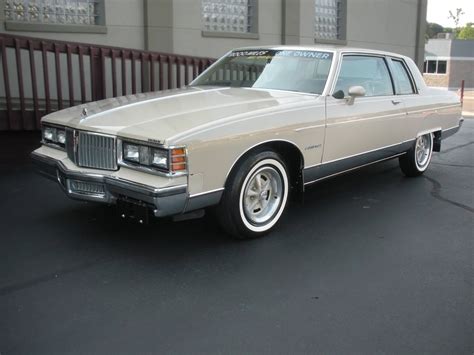 9072 Original Miles 1981 Pontiac Bonneville