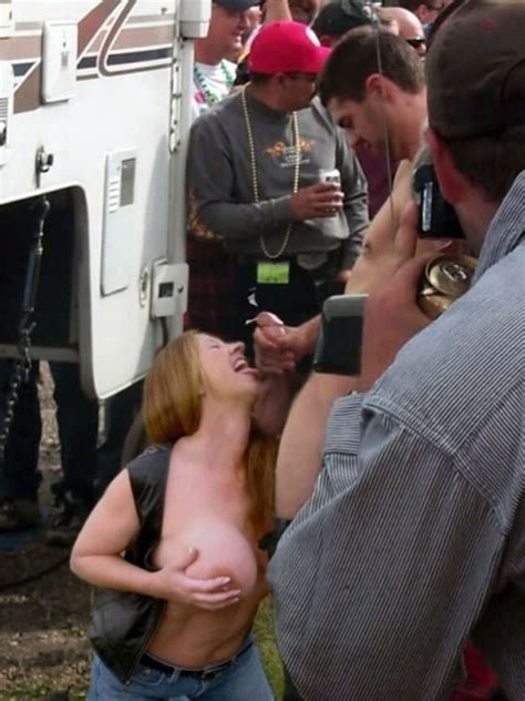 Thesandfly Walk On The Wild Side Photo Gallery Porn Pics Sex Photos Xxx Gifs At Tnaflix