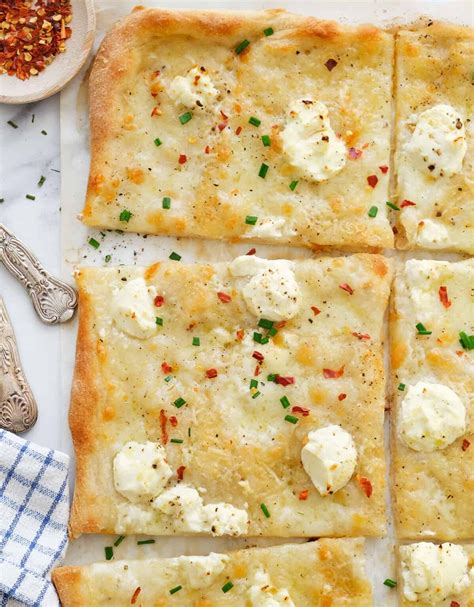 17 Best Cheese Pizza Recipes to Make - Pizzaware