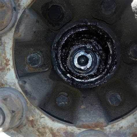 Замена подшипника передней ступицы, профилактика суппорта — ГАЗ Газель ...