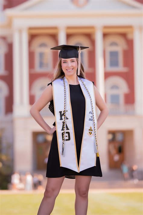 Graduates Senior Photographer Columbia Mo Kacey D Photography Senior