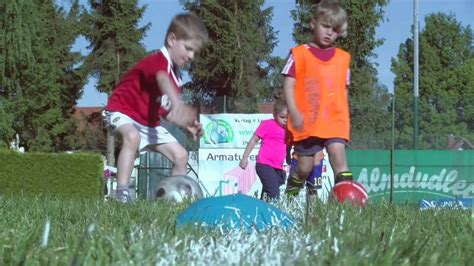 Der Fu Ball Alltag In Mauerbach Youtube