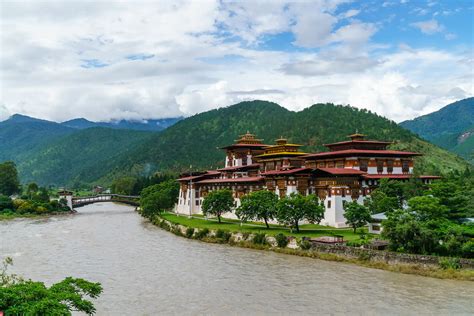 Punakha Dzong Best Heritage City Of Bhutan