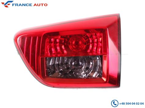 LAMPA TYLNA PRAWA W KLAPĘ PEUGEOT 4007 07 12 r 1146 379R Peugeot