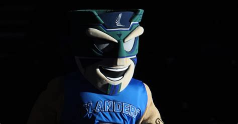 Izzy the Islander ranked as sixth weirdest college mascot by BuzzFeed