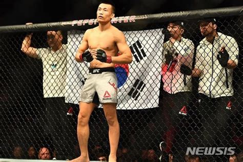 ‘코리안좀비 정찬성 헤나토 모이카노와 오늘 맞대결‘7개월 만의 Ufc 복귀전 이예지 기자 톱스타뉴스