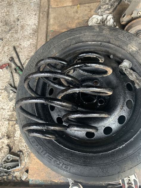 Задние пружины ланос сенс нексия авео разборка шрот запчасти: 250 грн ...