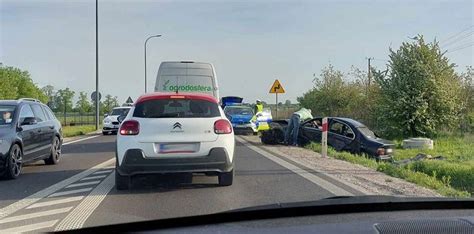 Dachowanie Na Obwodnicy Grodziska Kierowca Mia Promila Grodzisk