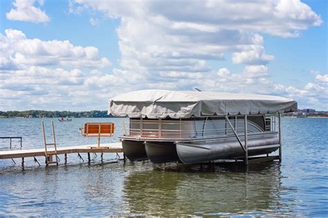 Boat Lift Canopy Covers — Classic Canvas MN