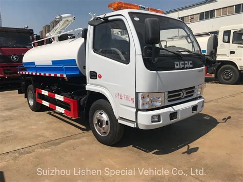 Dongfeng Left Right Hand Drive 5000L Toilet Sucker Septic Tanker Sewage