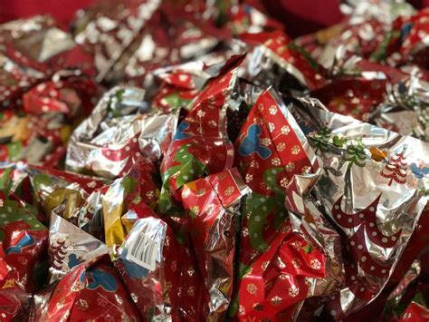 La Cabalgata De Los Reyes Magos Reparte Hoy Kilos De Caramelos En