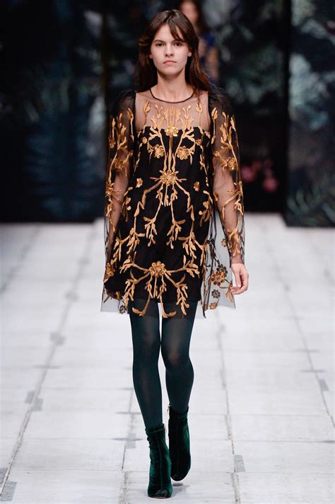 Alena Akhmadullina - Russia Spring 2017 | Fashion 2017, Russia fashion ...