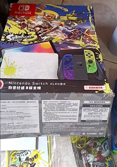 Switch Oled版 斯普拉遁3 電玩遊戲 電子遊戲機 Nintendo 任天堂在旋轉拍賣