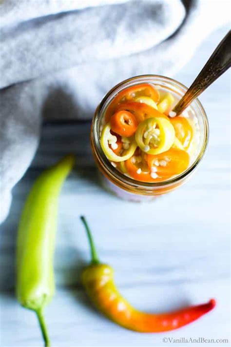 4-Ingredient Quick Pickled Banana Peppers (quick and easy!)