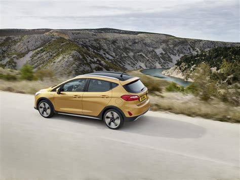 At Parece Brasil Novo Ford Fiesta Ganha Vers O Aventureira Na Europa